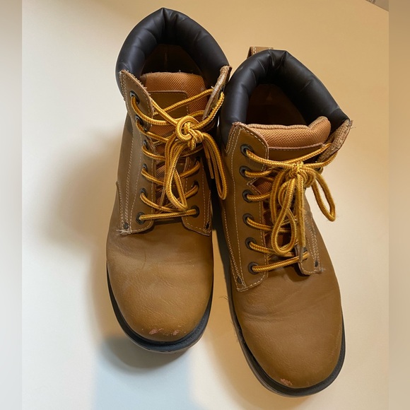 Mens size 10 Mossimo Supply Co work boots - Picture 2 of 7